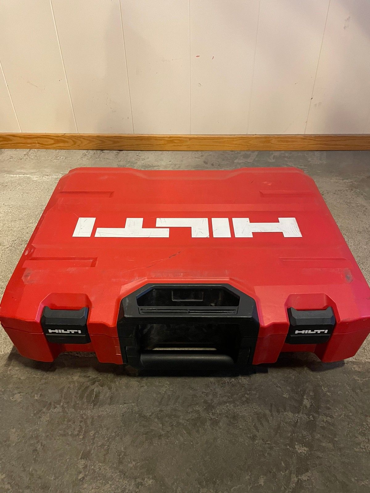 Hilti BX 3-BT | Batteridrevet Boltepistol