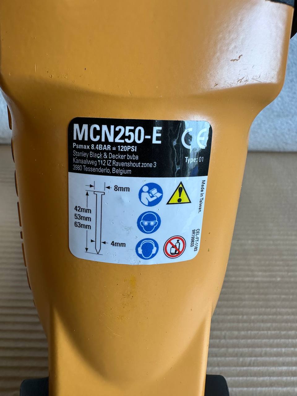 Spikerpistol MCN250-E | Metallbeslag | Presis montering