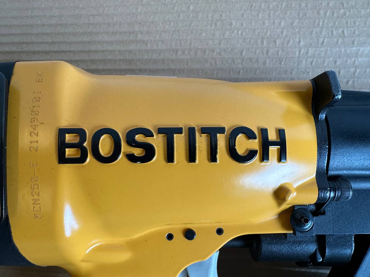 Spikerpistol MCN250-E | Metallbeslag | Presis montering