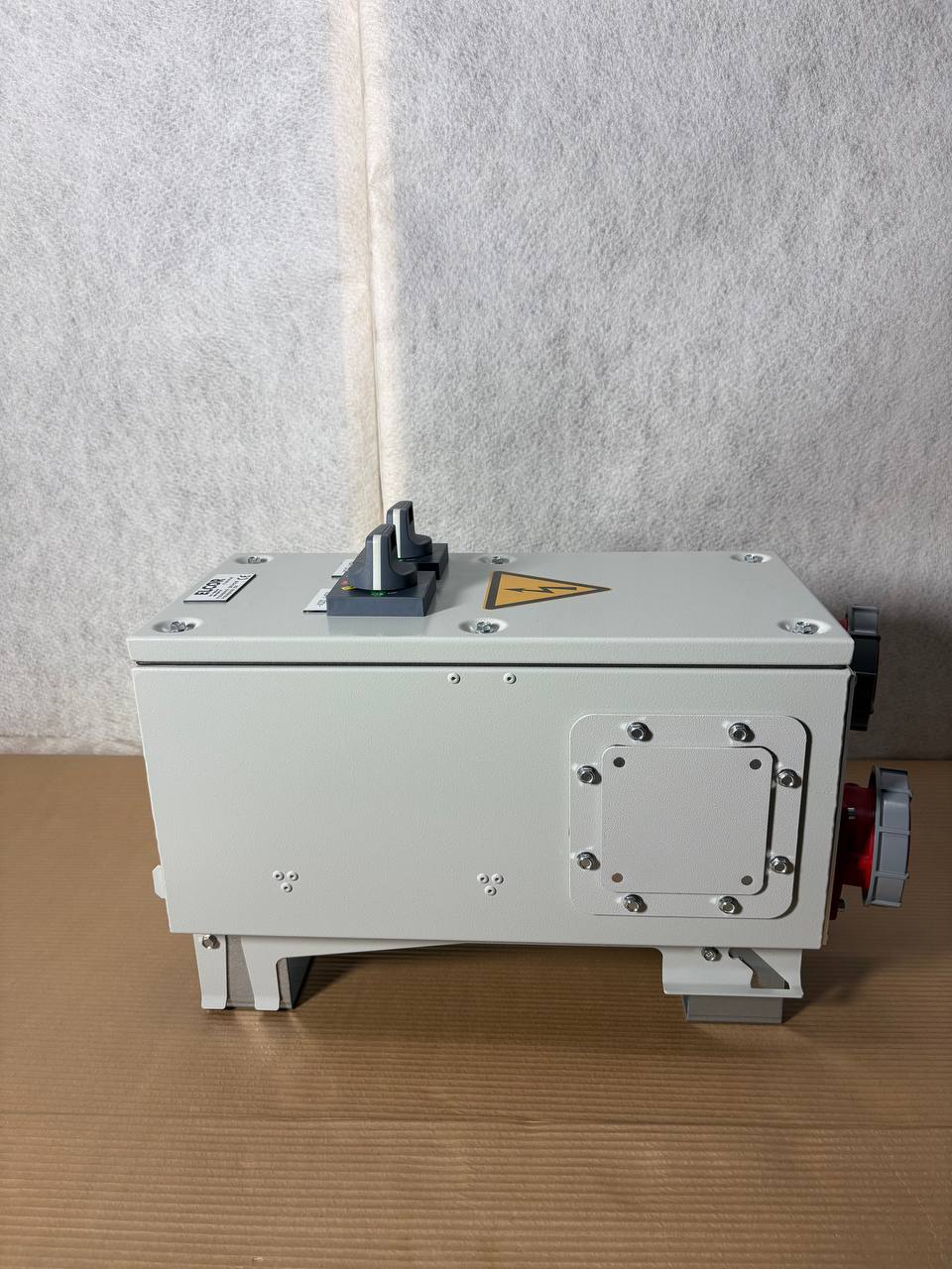 Siemens SIVACON 8PS LI-system 8PS7041-9AA16-7AA0 – Pluggbart skinnesystem for strømfordeling