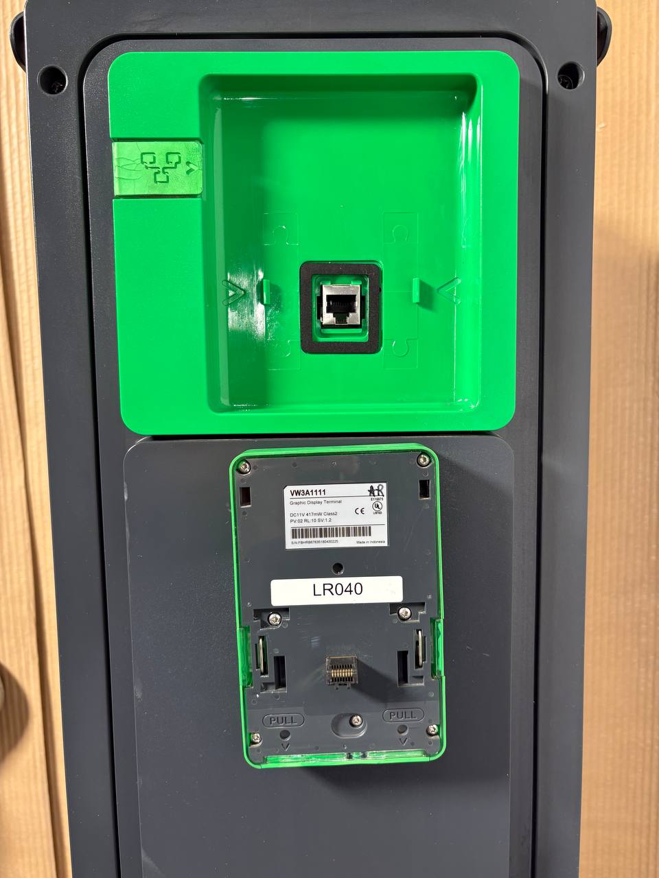 Schneider Altivar Process ATV650 D11N4 – 11 kW / 15 HP VFD IP55 med justerbar fart & sikkerhets-STO