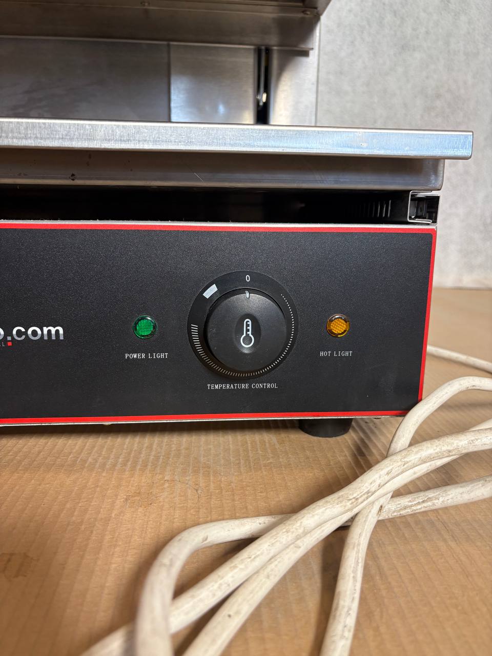 GGM Gastro SMK65 Elektrisk Salamandergrill – Effektiv og Robust