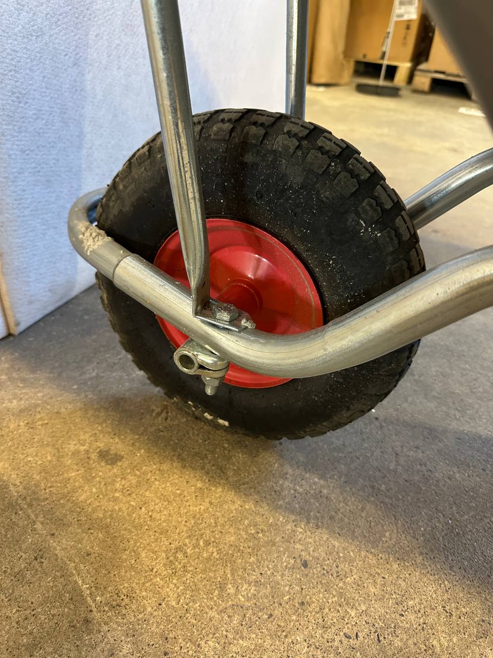 FISKARS TRILLEBÅR SELVBYGGER 011G