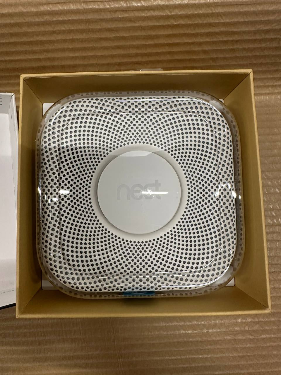 Nest Protect røyk- og karbonmonoksidalarm (230 V kablet versjon)