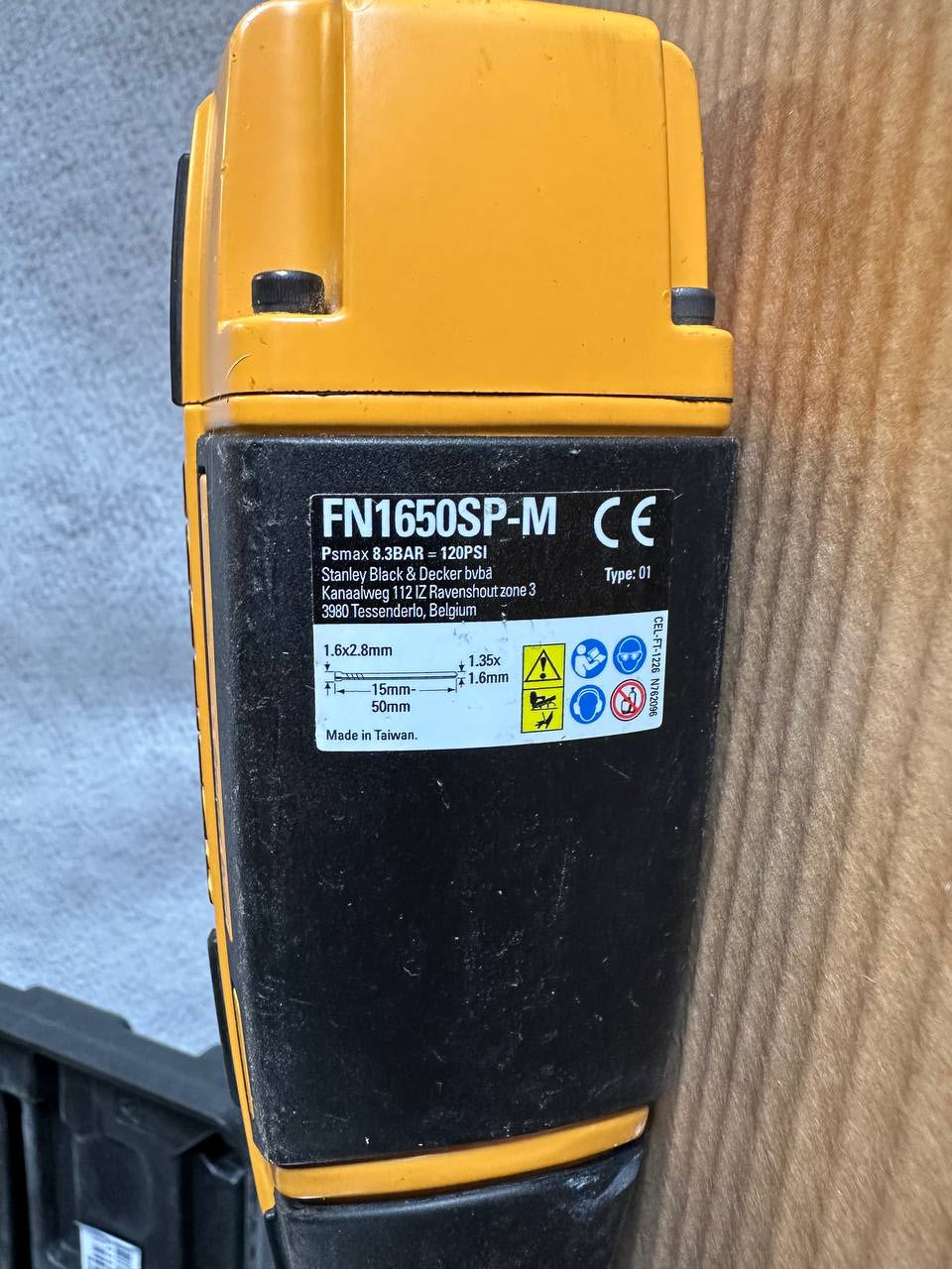 Dykkertpistol Bostitch FN1650SP‑M