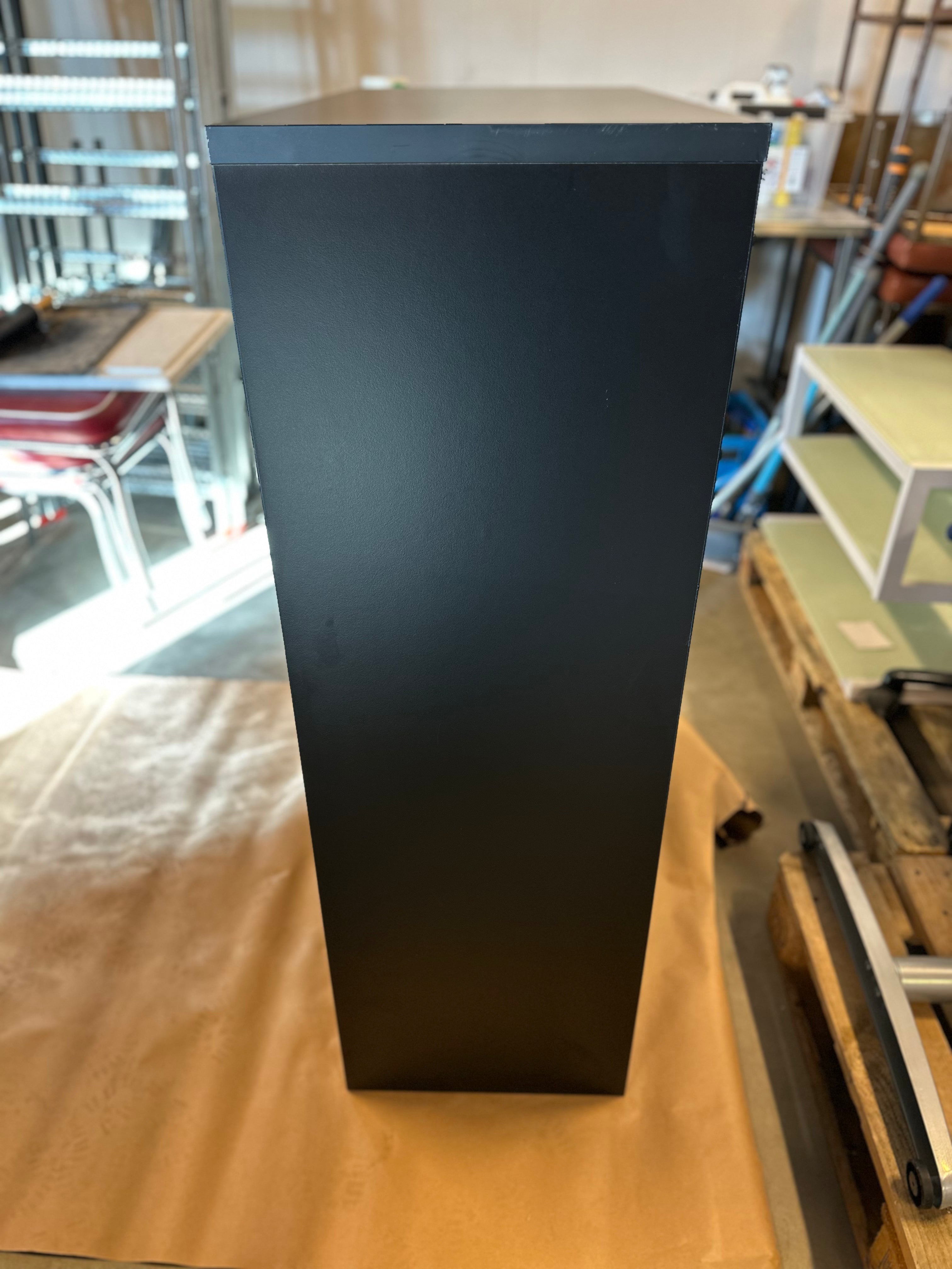 Modulært kontorskap | 120x80x40 cm | Robust og stilrent design