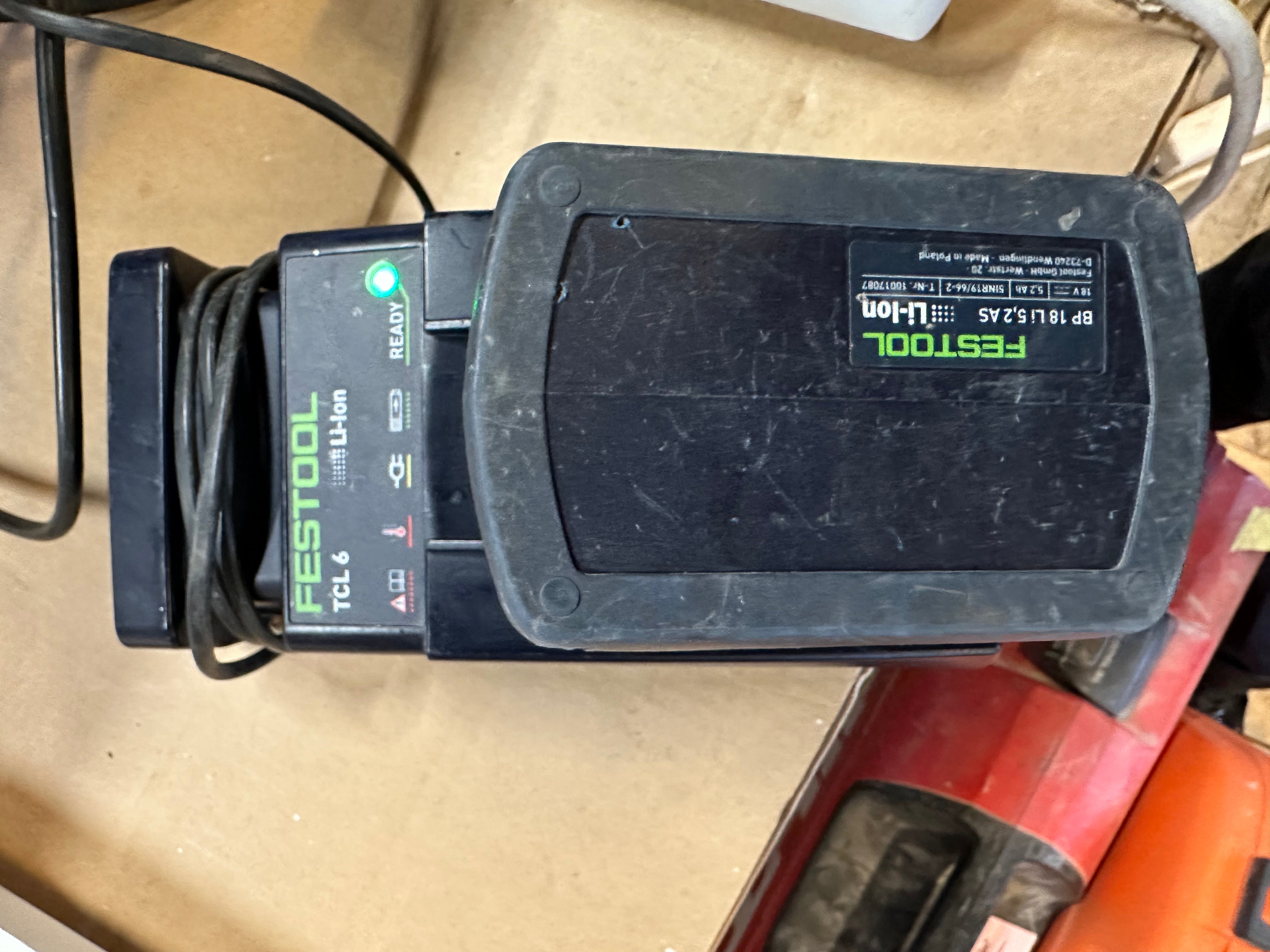 Festool DWC 18-2500 Skruautomat, AF 55 DWC magasininnsats, TCL 6 ladestasjon