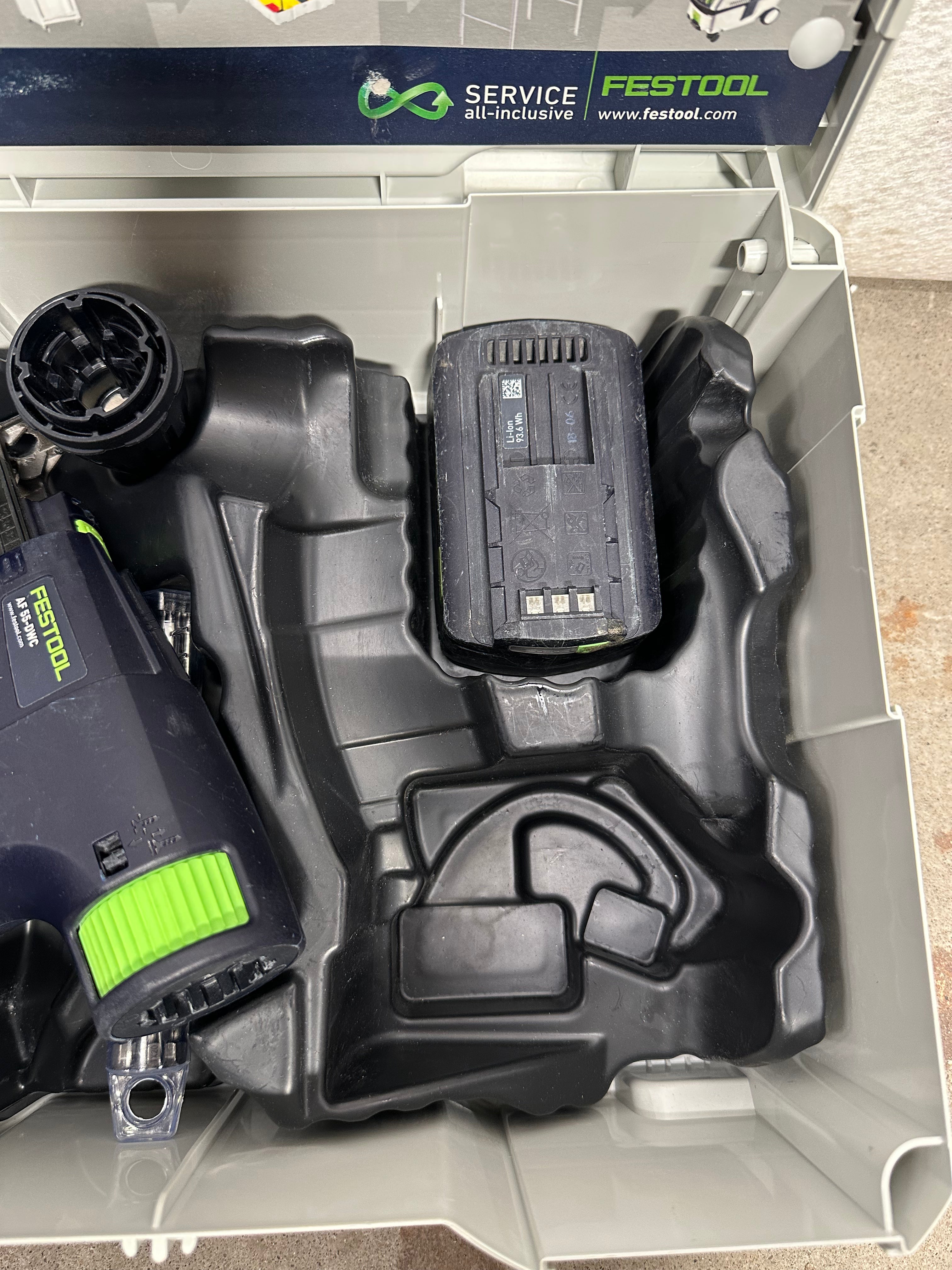 Festool DWC 18-2500 Skruautomat, AF 55 DWC magasininnsats, TCL 6 ladestasjon
