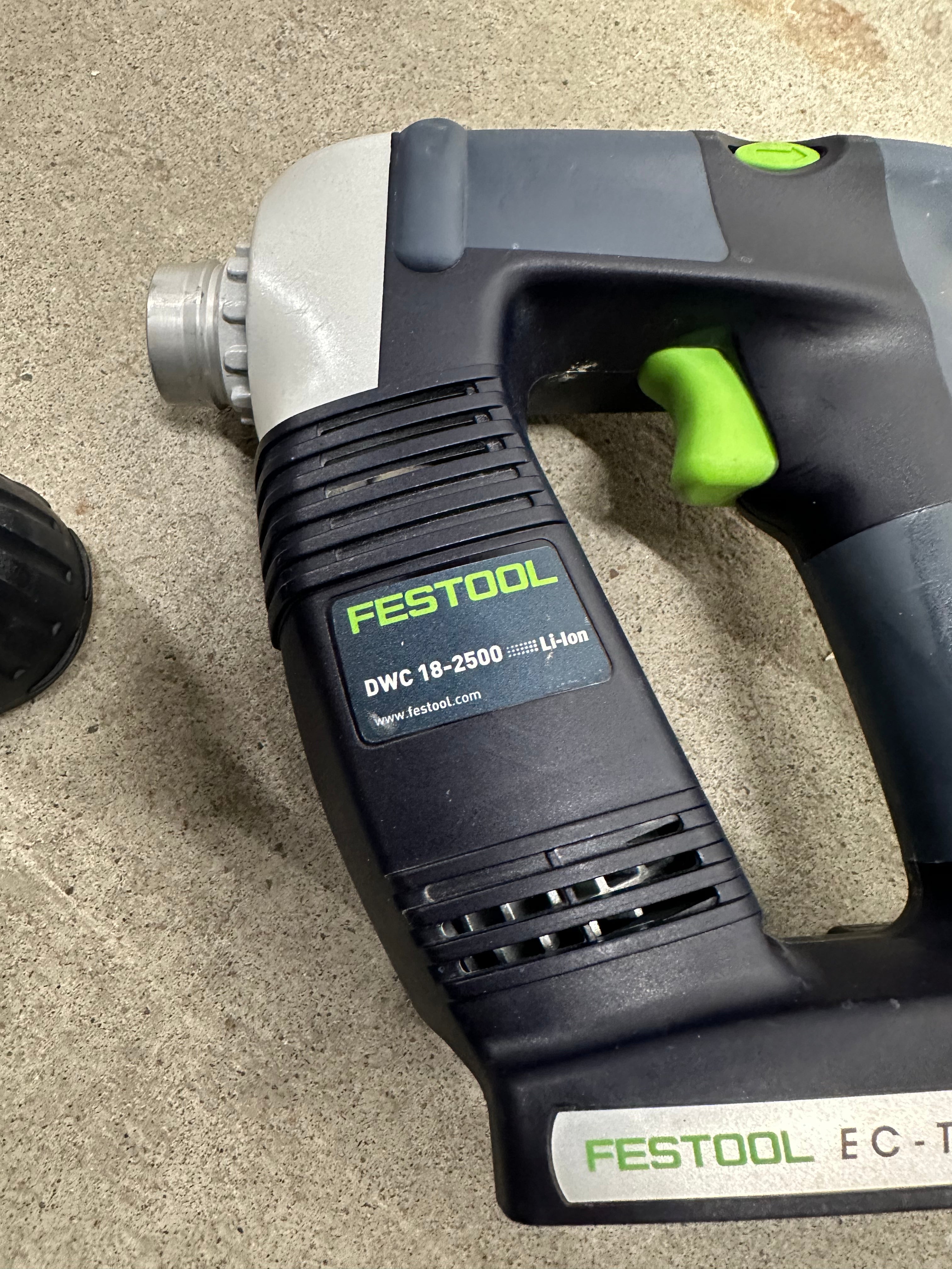 Festool DWC 18-2500 Skruautomat, AF 55 DWC magasininnsats, TCL 6 ladestasjon
