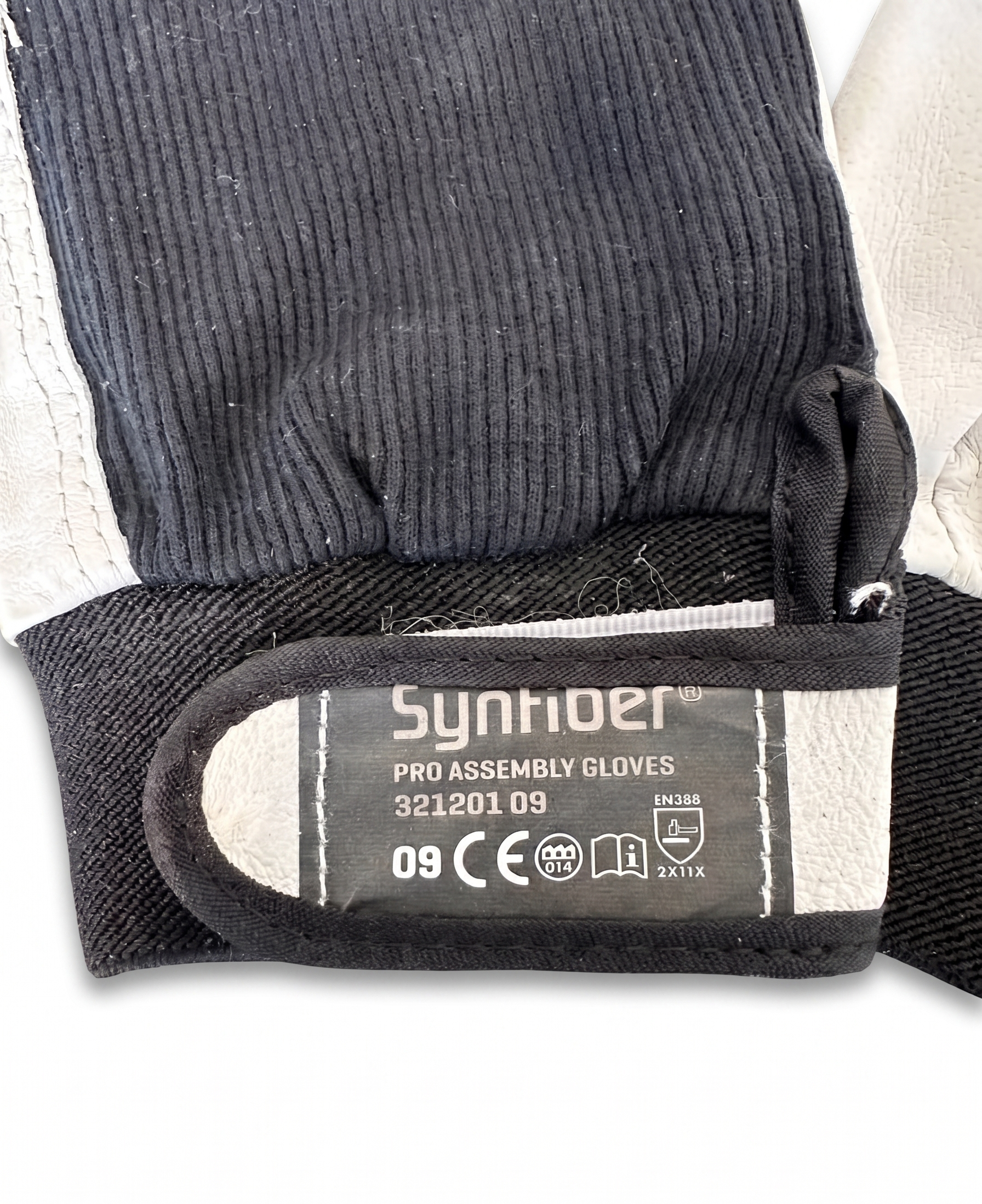 Synfiber Pro Monteringshanske Sort/Hvit EN420/388 CAT II
