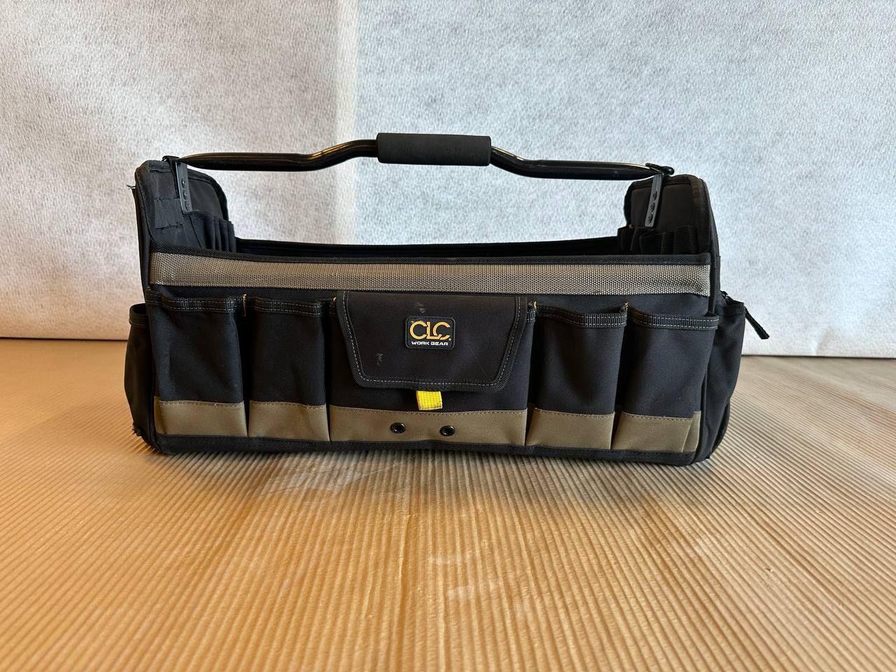 CLC Work Gear 1578 medium verktøykasse | 28 L | 21 lommer | polstret skulderstropp