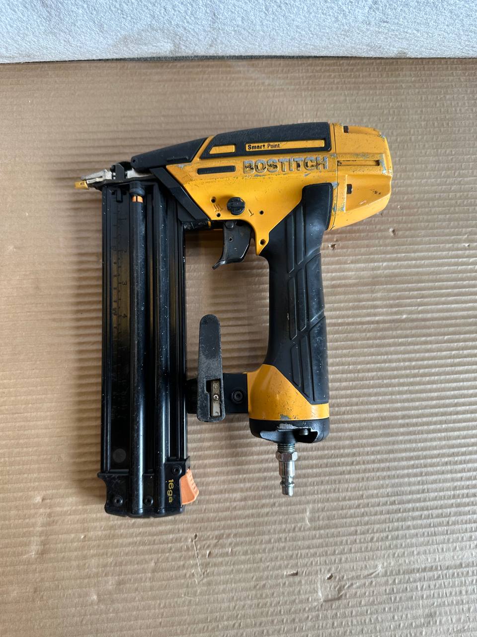 Bostitch FN1650 SP-M Dykkerpistol