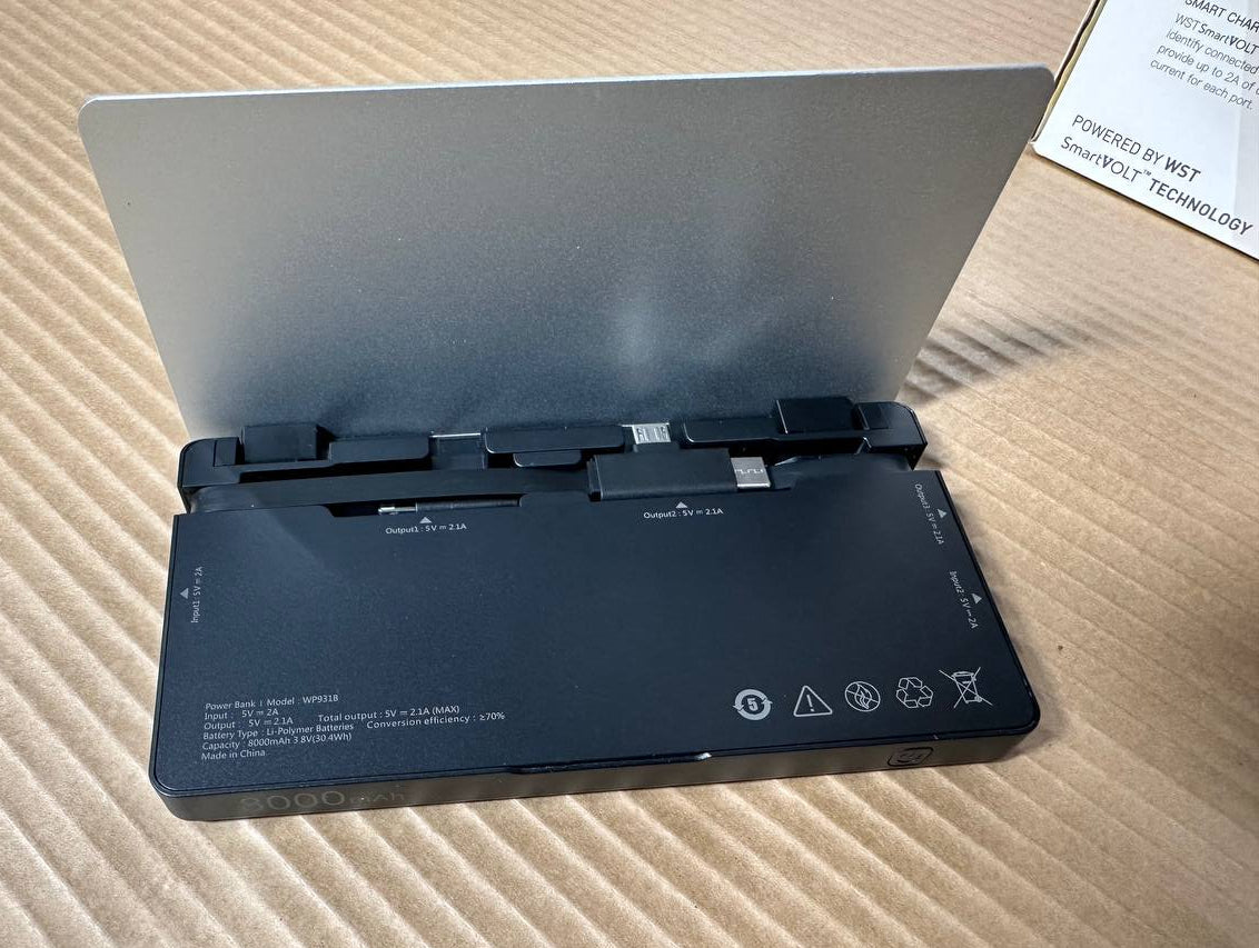 WST Multiple Power Bank Docking Station – 3 stk 8000mAh Powerbanks (Sølv)
