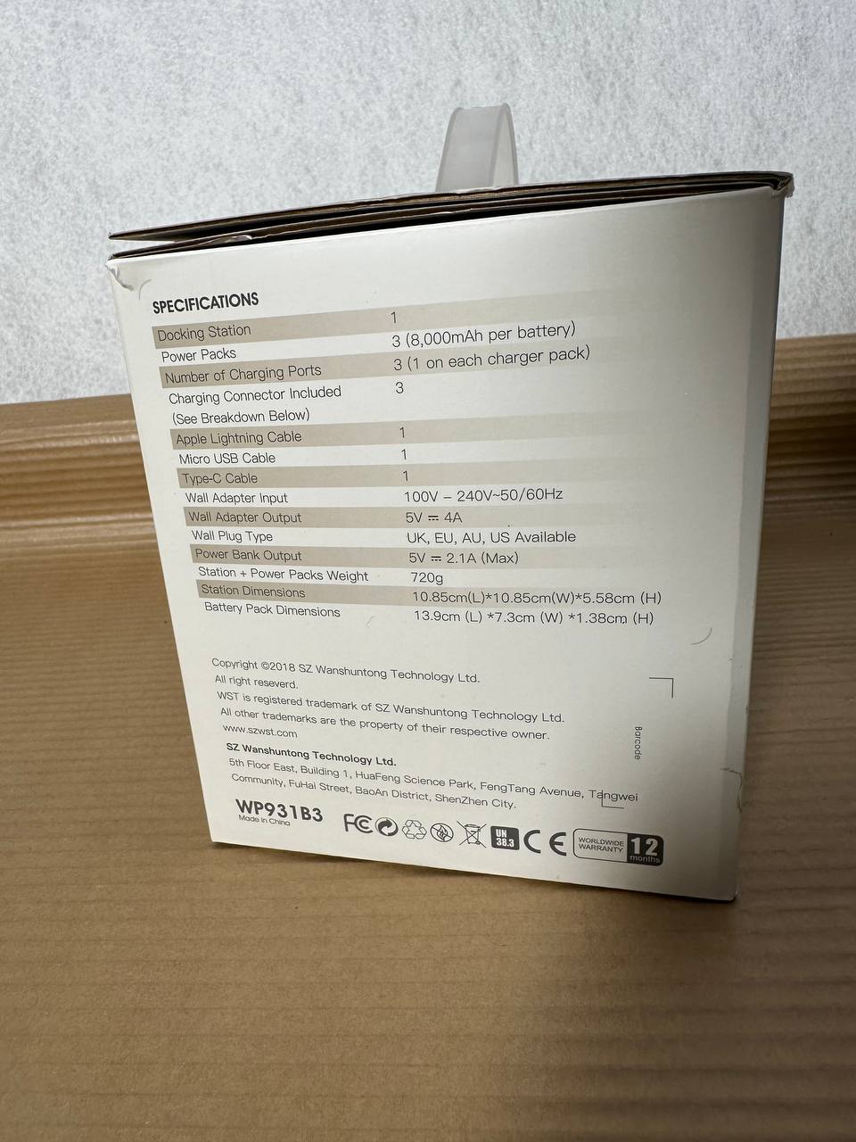 WST Multiple Power Bank Docking Station – 3 stk 8000mAh Powerbanks (Sølv)