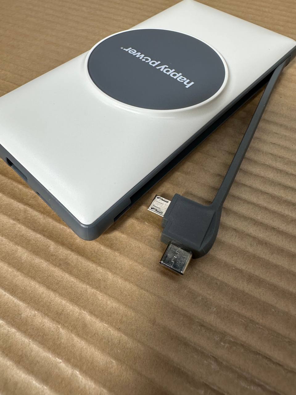 WST Multiple Power Bank Docking Station – 8x 10.000mAh (Hvit)