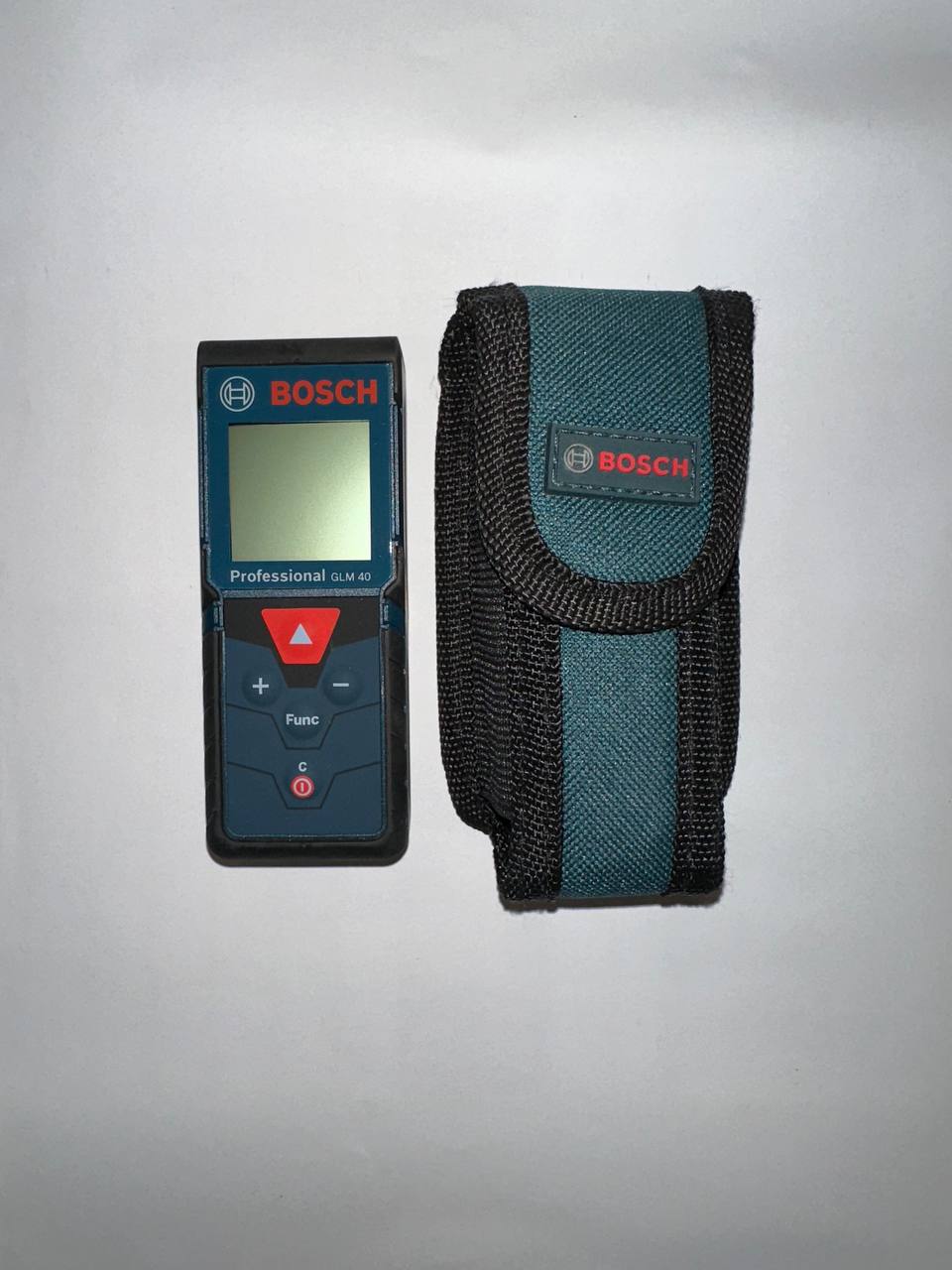 Bosch GLM 40 Avstandsmåler – Laser måleverktøy med futteral