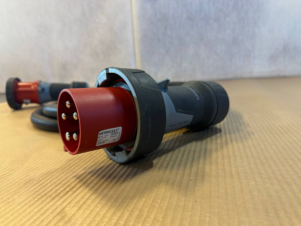 Mennekes PowerTOP® Xtra 63A IP67 – Støpsel + Skjøtekontakt + 360 cm kabel