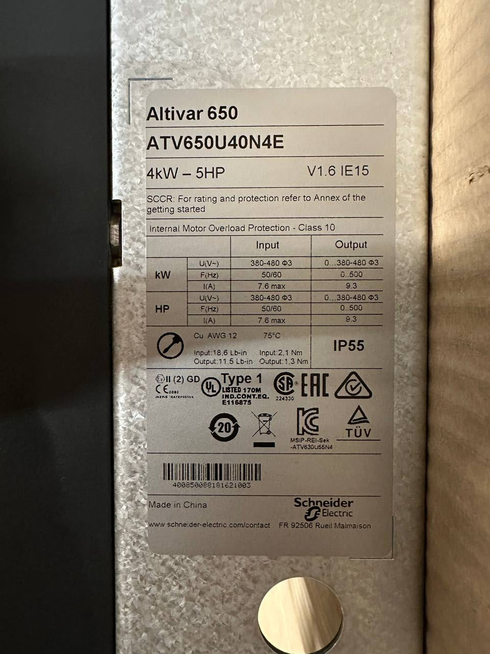 Schneider Altivar Process ATV650 | 4 kW (5 HP) | IP55 – justerbar fart & sikkerhetsbryter