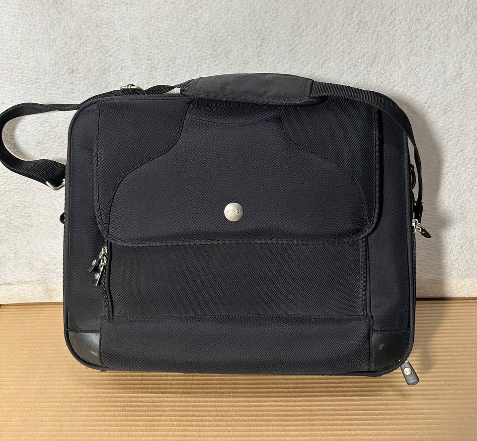 Dell bæreveske for laptop – solid og romslig