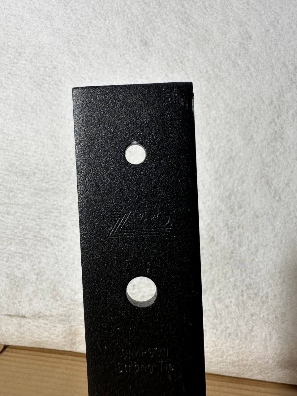 Simpson Strong‑Tie Torvtakkrok 120×280 mm – Sort- matt ZPRO