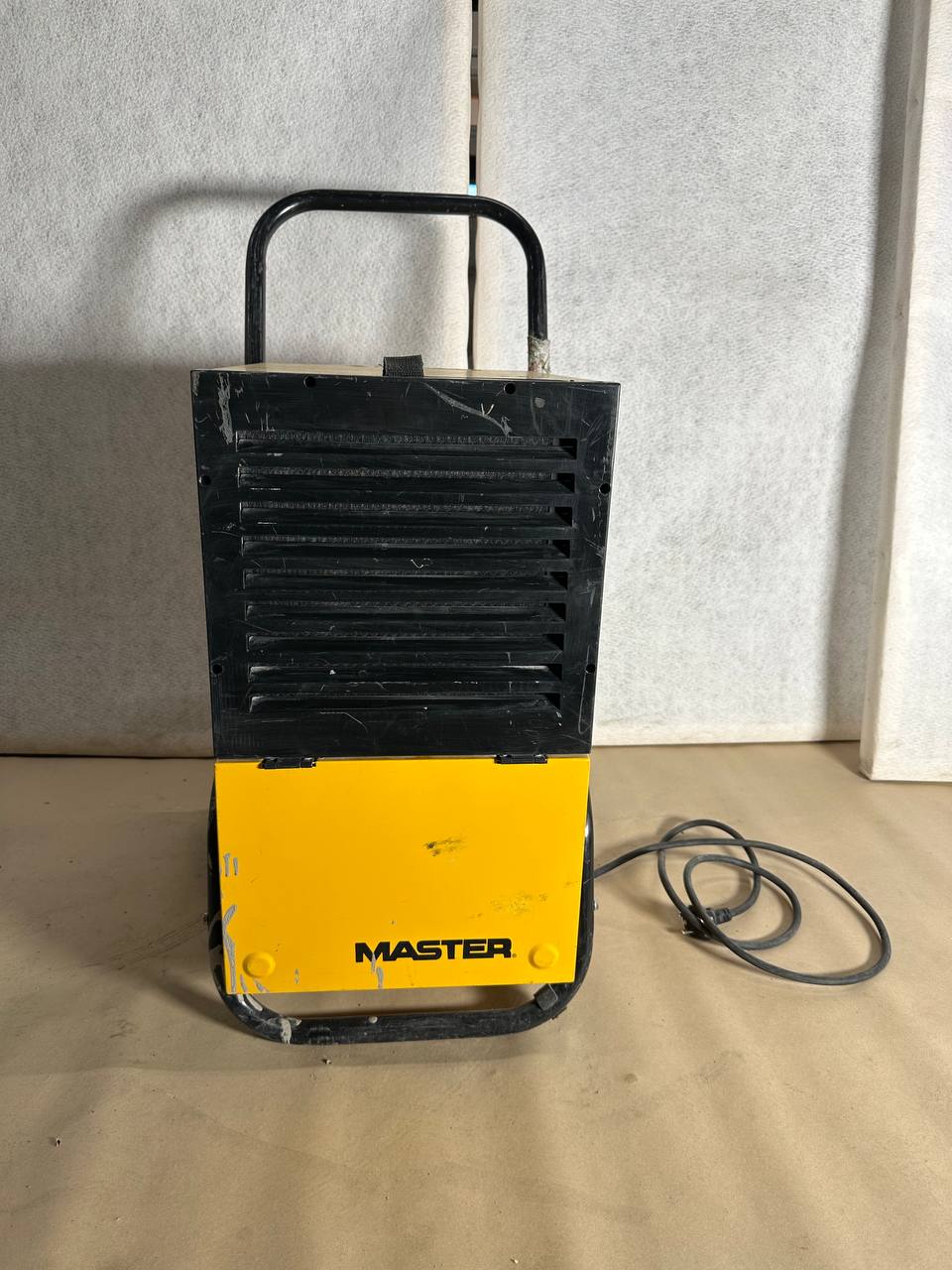 Master DH 752 Kondensavfukter | Semiprofesjonell | Effektiv Fuktighetskontroll