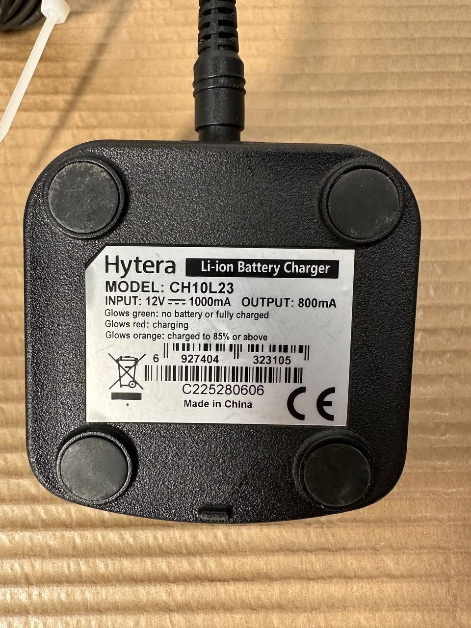Hytera BD615 digitale walkie talkie – sett med 3 stk radioer og 2 ladere