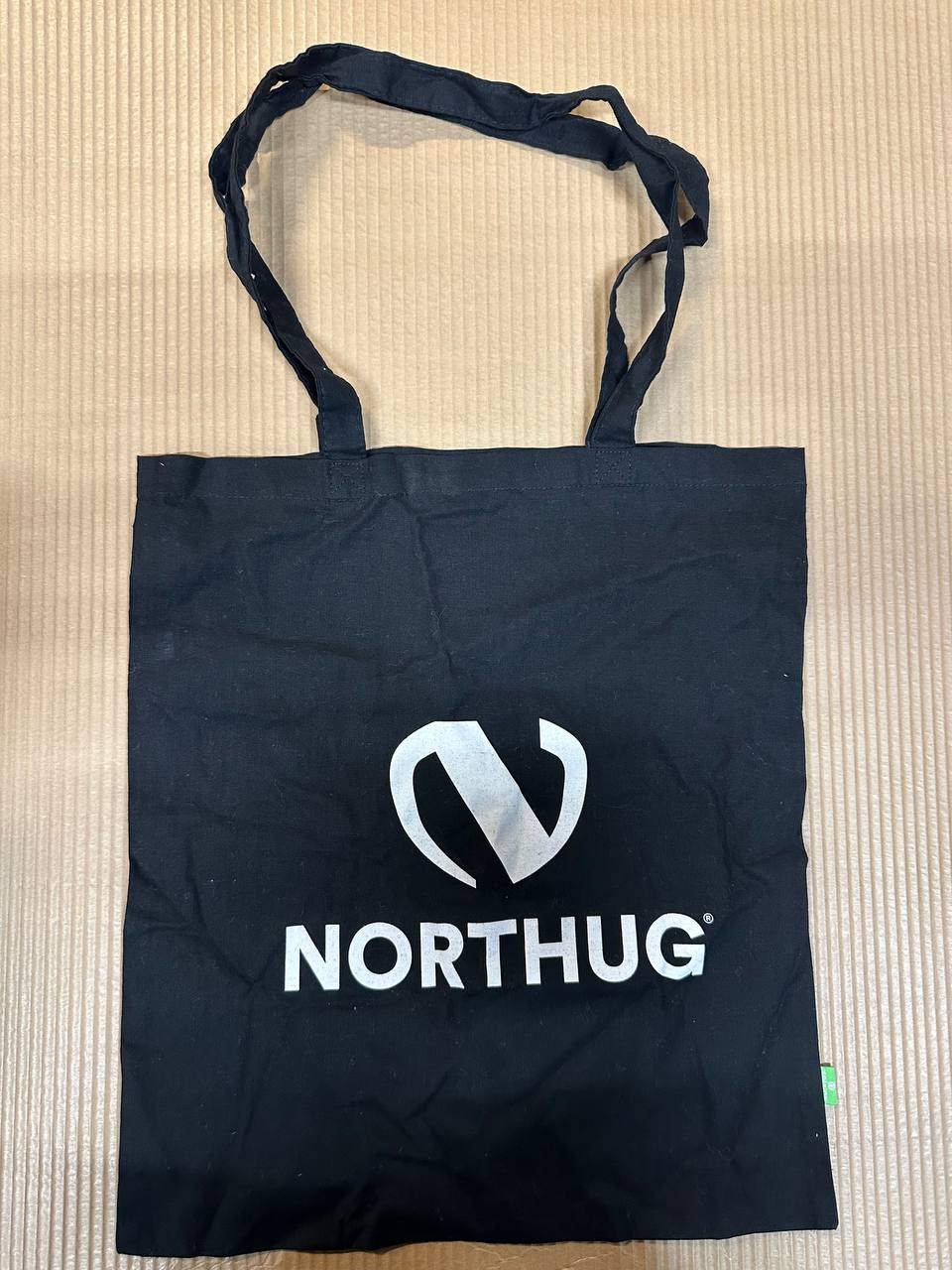 NORTHUG totebag – sort 100% bomull med hvitt logo ­trykk