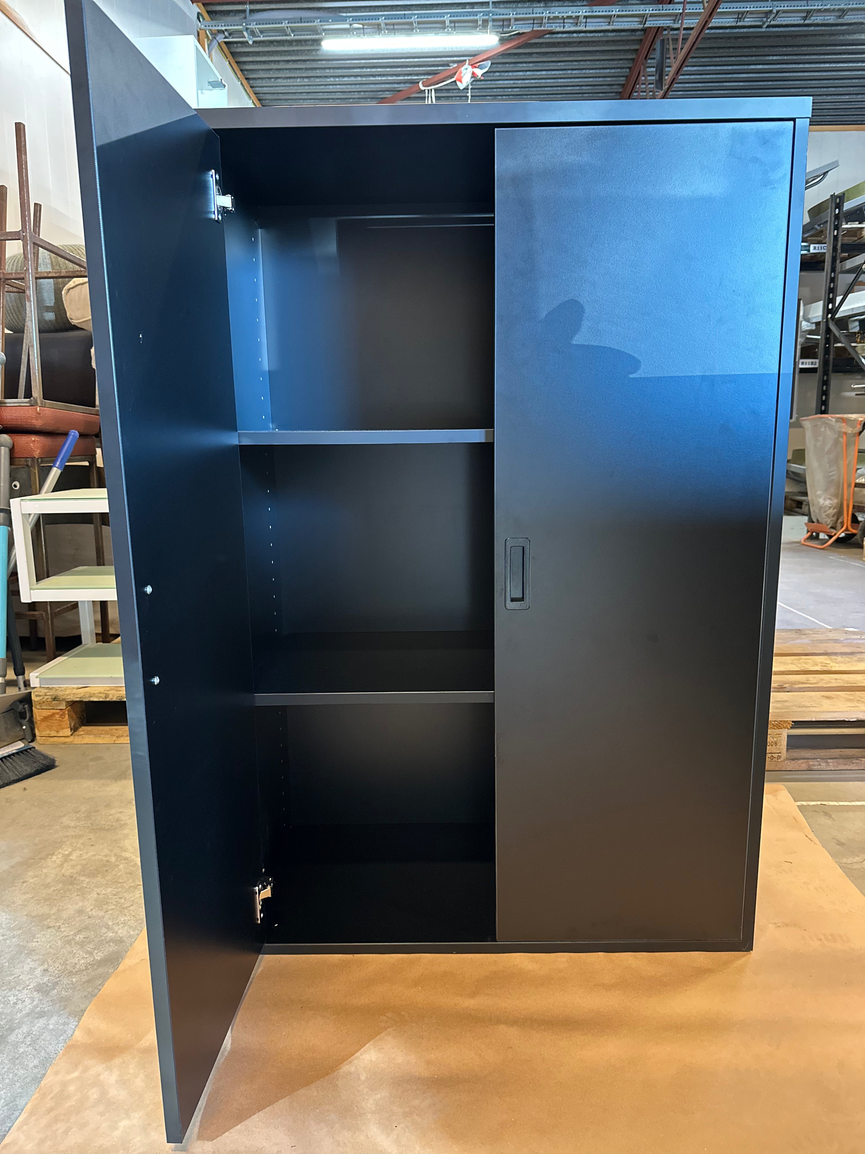 Modulært kontorskap | 120x80x40 cm | Robust og stilrent design
