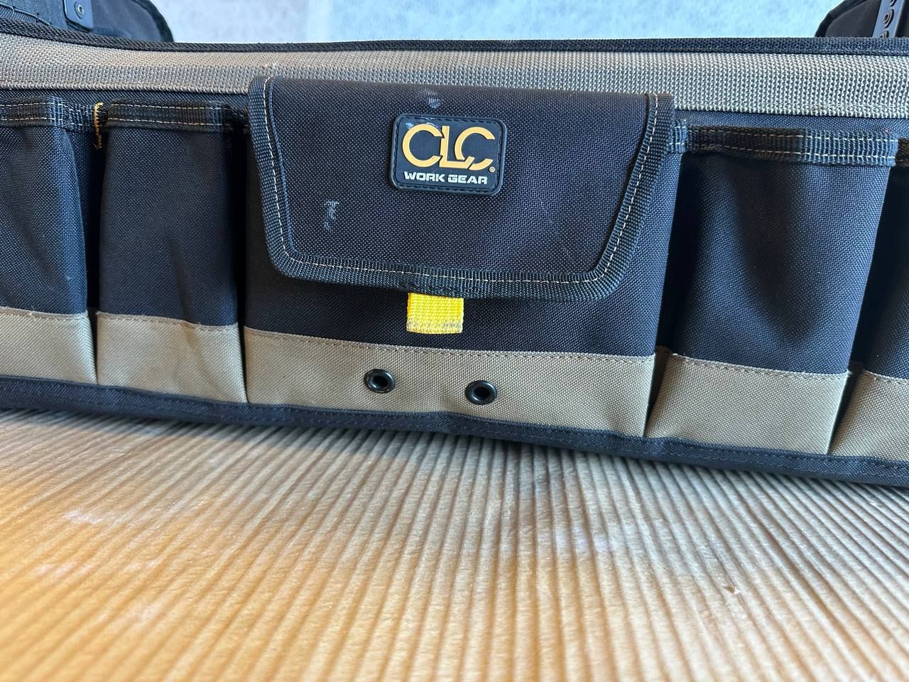 CLC Work Gear 1578 medium verktøykasse | 28 L | 21 lommer | polstret skulderstropp