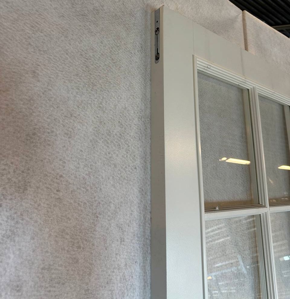 Hvit innerdør med seks glassfelt | Klassisk design | 204 x 74 cm